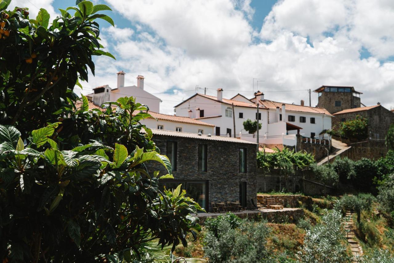 Bed and Breakfast Zab Living Vila de Rei Zewnętrze zdjęcie